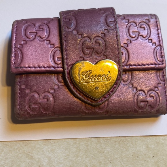 Gucci Accessories Start Pinkpurple Gucci Key Holder Needs To Be